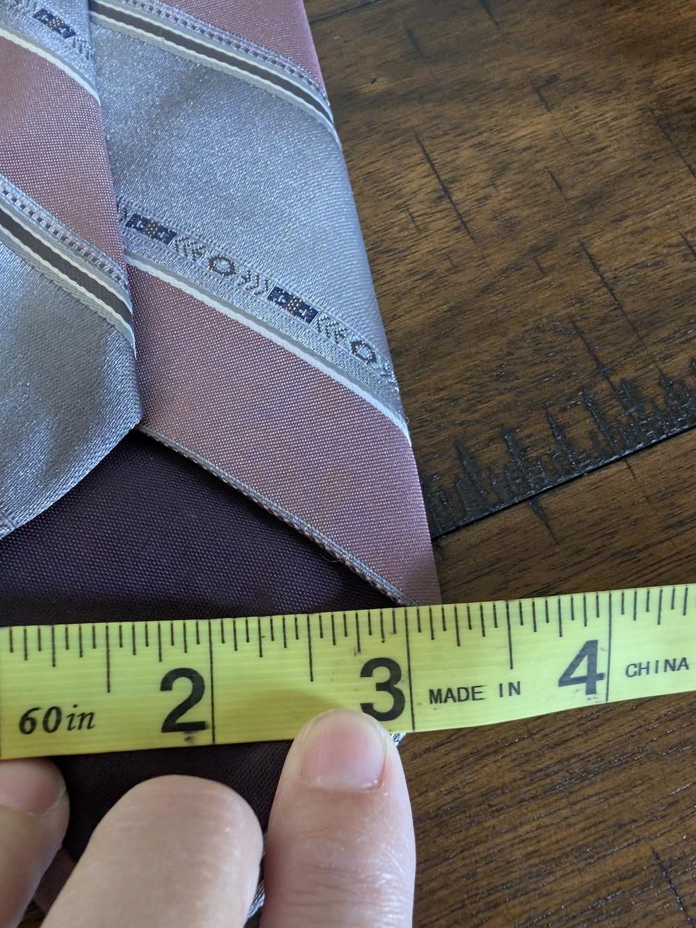 Sears Men's Striped Men's Tie - Picture 3 of 3